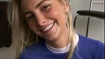 italian amateur girl hates anal sex but has to deal with it because boyfriend loves it 1